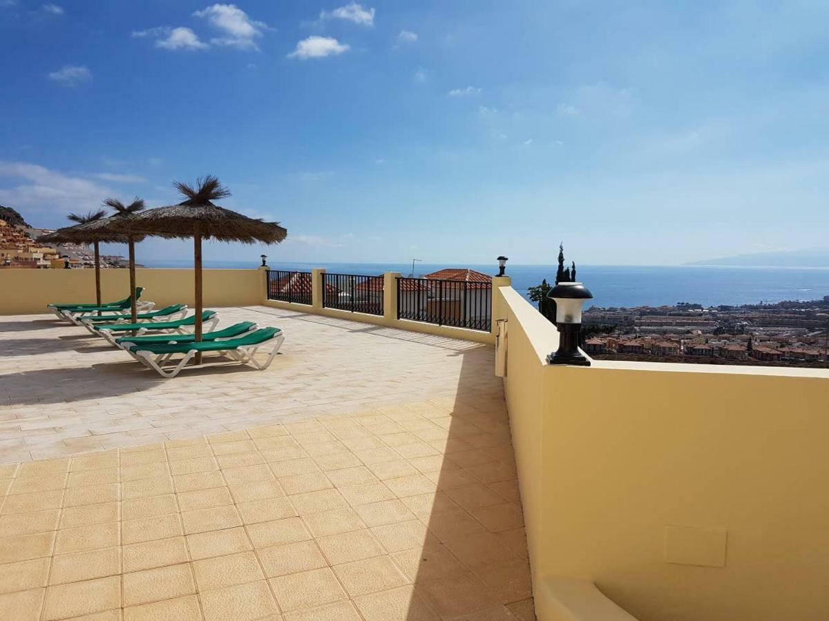 Villa Roque Del Conde With Fantastic Sea View, Terrace, Pool, Wifi, Sat-Tv, Garage Costa Adeje  Kültér fotó