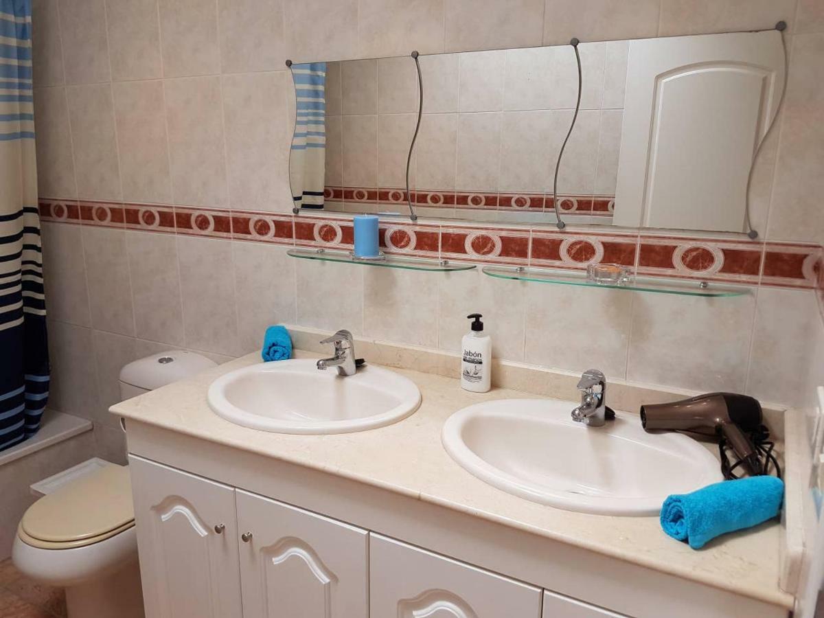 Villa Roque Del Conde With Fantastic Sea View, Terrace, Pool, Wifi, Sat-Tv, Garage Costa Adeje  Kültér fotó